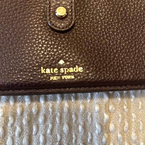 Kate Spade deep purple Wristlet with Gold Chain - Picture 2 of 10